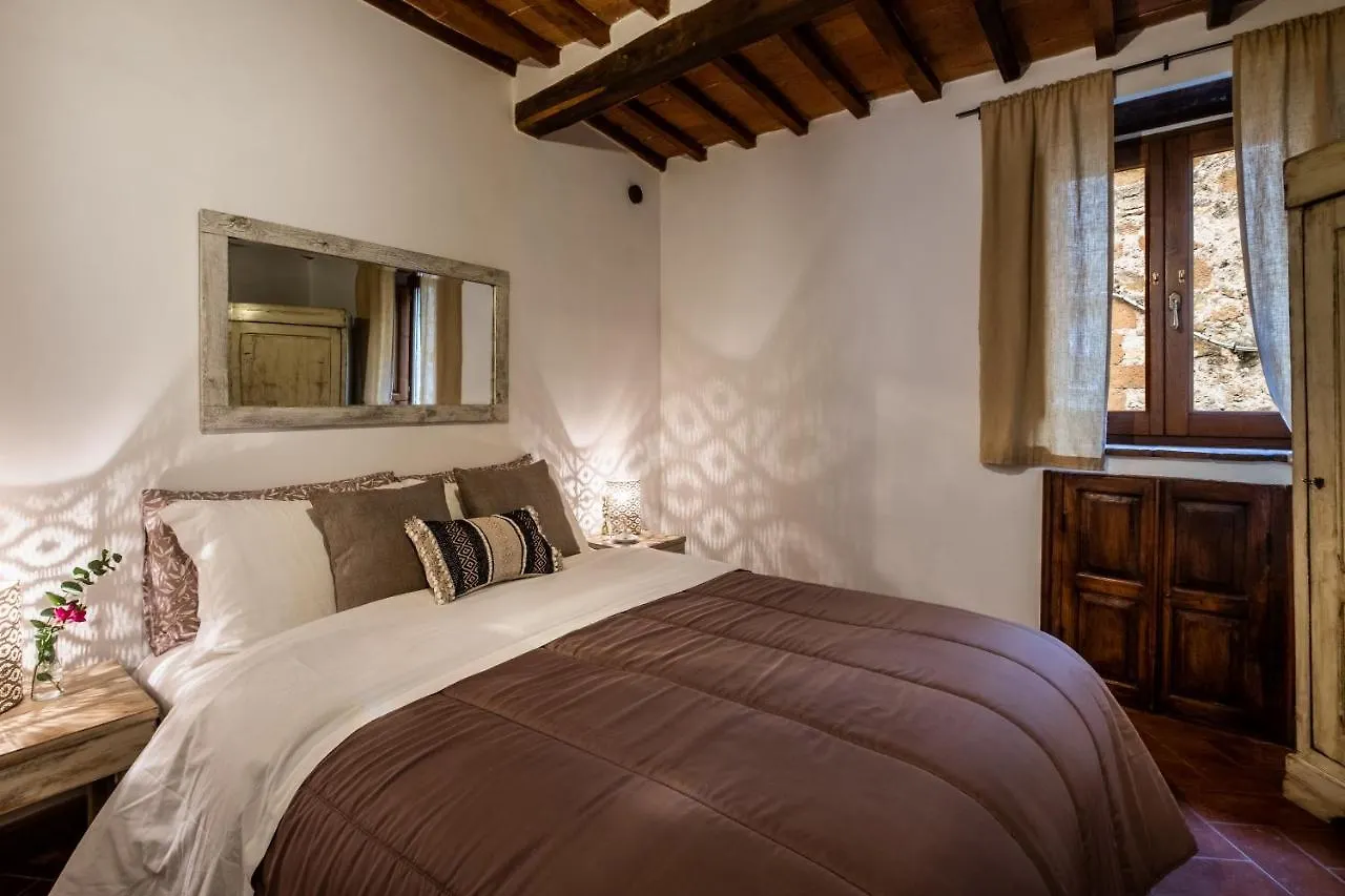 Antica Dimora San Rocco Apartment Pitigliano Italy