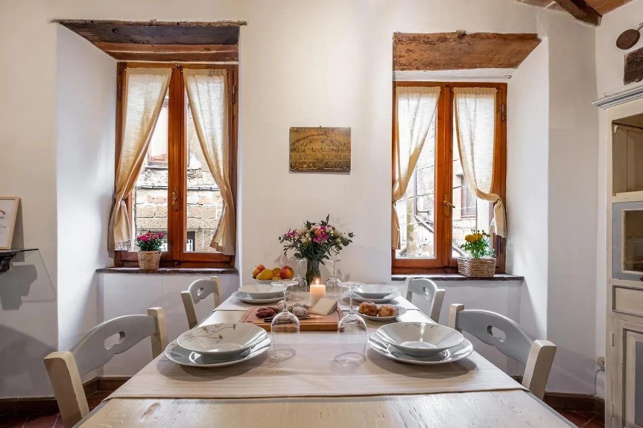 Appartamento del '300 a Pitigliano