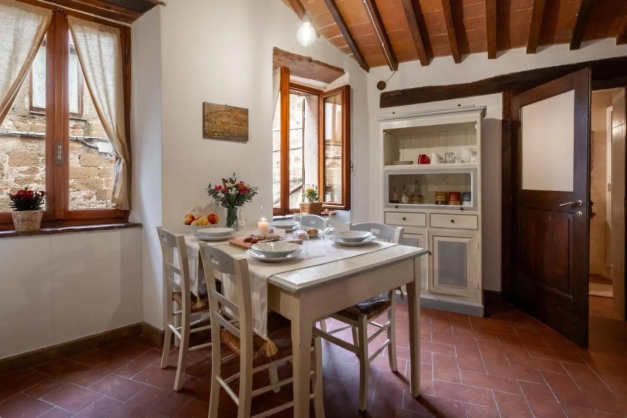 Appartamento del '300 a Pitigliano Italia