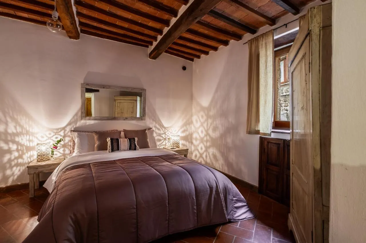 Appartamento del '300 a Pitigliano